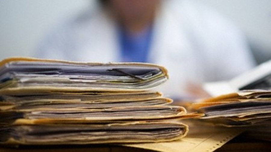 Висагинская поликлиника: Эксперимент закончен? - В Висагинасе