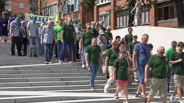 50-летие Висагинаса. Красочное  шествие от фонтана до площади Сантарвес (видео)