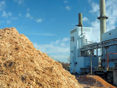 Глава Минэнерго Литвы и мэр Каунаса благословили строительство электростанции

                                 - Энергетика