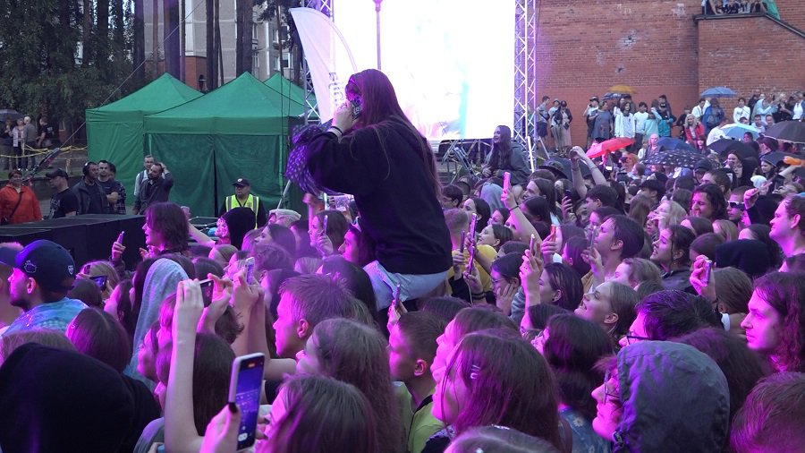 Нецензурных фраз на концерте рэпера NOIZE MC в День города не будет - В Висагинасе