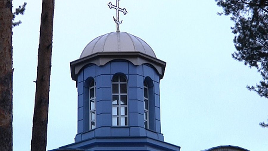 На стенах храма — первая роспись
  - В Висагинасе