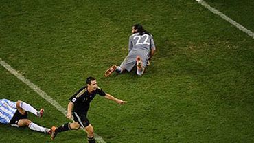 Сборная Германии разгромила Аргентину в 1/4 финала ЧМ-2010