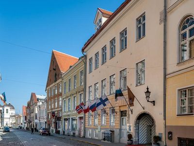 Туристический налог в Таллинне: расходы на введение - 300 000 евро, доход - 3 млн в год - Литва и страны Балтии