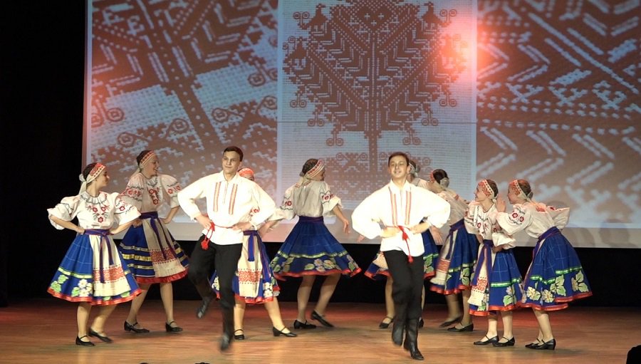 Концерт коллектива «Родничок» - всегда праздник! (видео) - В Висагинасе