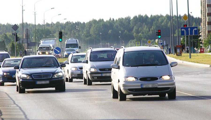 За рулем — тысячи самозванцев - Хобби, отдых и развлечения