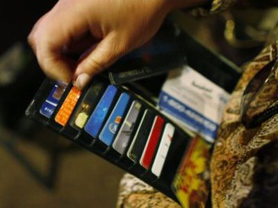 Raseinių r. pareigūnams dėl 350 litų kyšio gresia prarasti tarnybą - Lietuva ir Baltijos šalys