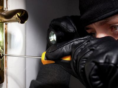 Из Национального института онкологии похищена аппаратура стоимостью 300 тысяч евро - Происшествия и криминал