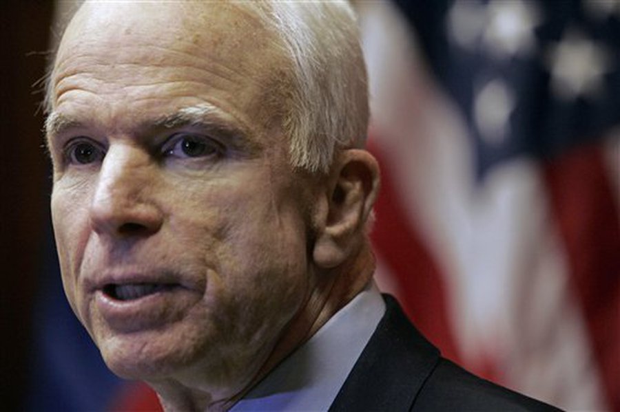 Маккейн пригрозил Путину                                