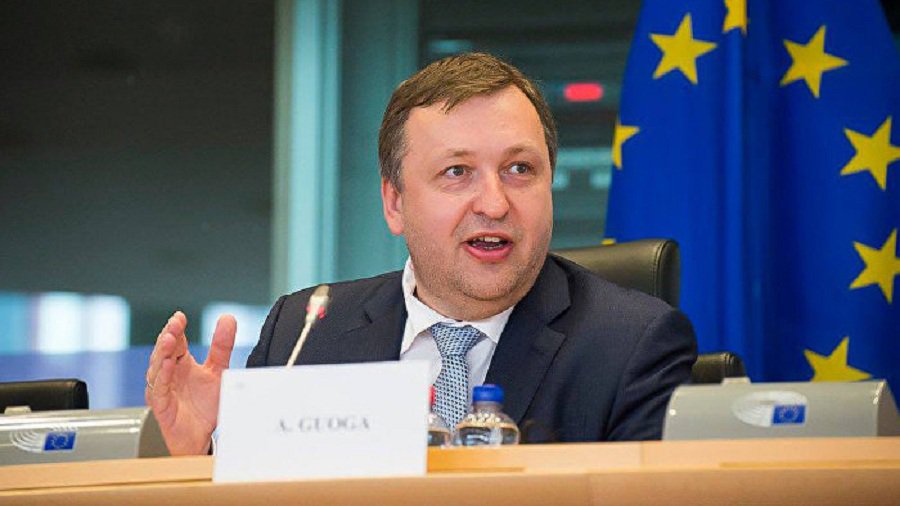 Данные ГНИ: десятка самых богатых публичных лиц - Литва и страны Балтии