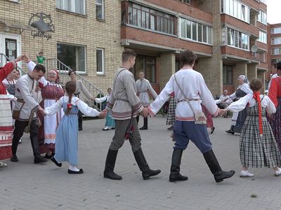 Национальный костюм русской общины Висагинаса - Висагинас и висагинцы