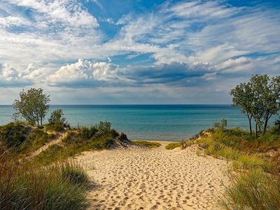 Оборот "Новатураса" в январе-октябре снизился на 80 проц. - Экономика и бизнес