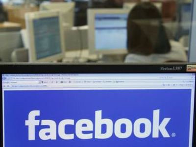 „Facebook“ – vartoti saikingai! - Pasaulyje