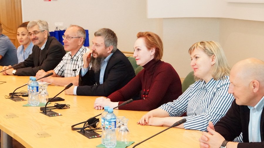 Представители бизнеса из России предложили висагинским предпринимателям сотрудничество - Экономика и бизнес