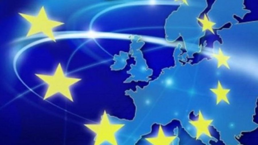 Латвии придется поучаствовать в спасении стран еврозоны - Литва и страны Балтии