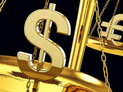 Situacija Italijoje pirmadienį kilstelėjo eurą aukštyn - Verslas ir ekonomika