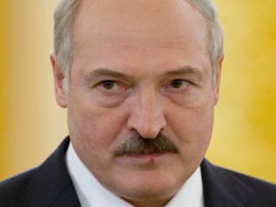 Лукашенко поддержал идеи Октябрьской революции - В Мире