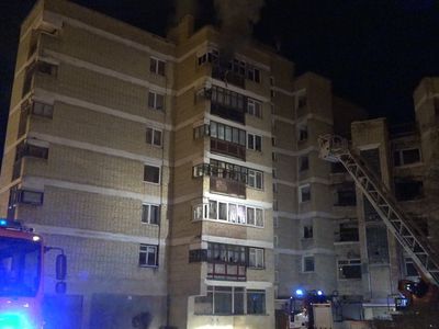 Пожар в доме по Парко, 12 (видео) - Происшествия и криминал