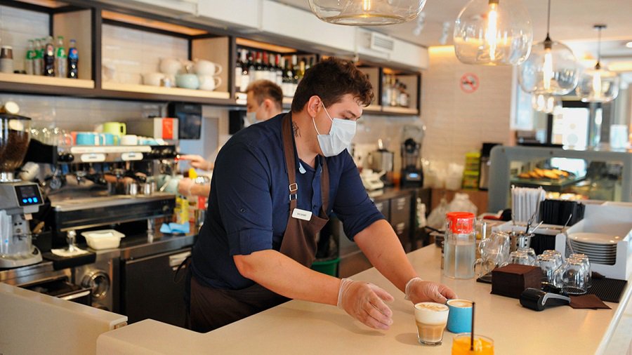 Будет сокращено время работы учреждений общепита, вводится обязательная регистрация посетителей - Литва и страны Балтии