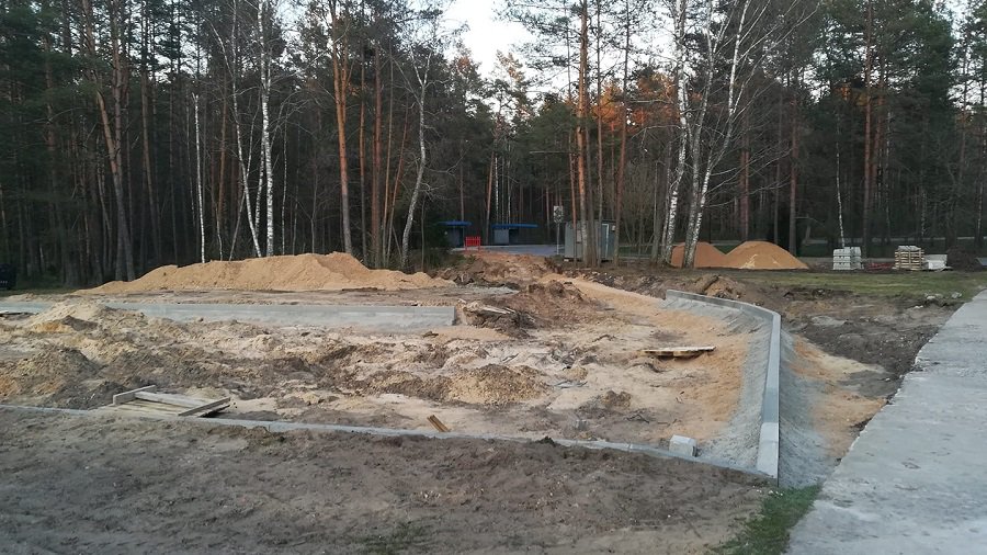 На железнодорожном вокзале появится автостоянка - В Висагинасе