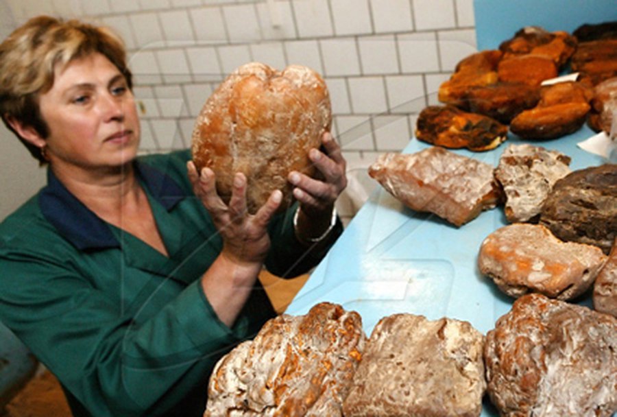 Калининградский янтарный комбинат исключен из федерального стратегического перечня - В Мире