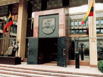 Пенсии и ренты — с учетом дополнительных доходов - Литва и страны Балтии