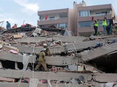 Число погибших при землетрясении в Турции увеличилось до 12 человек, пострадавших - до 522 - В Мире