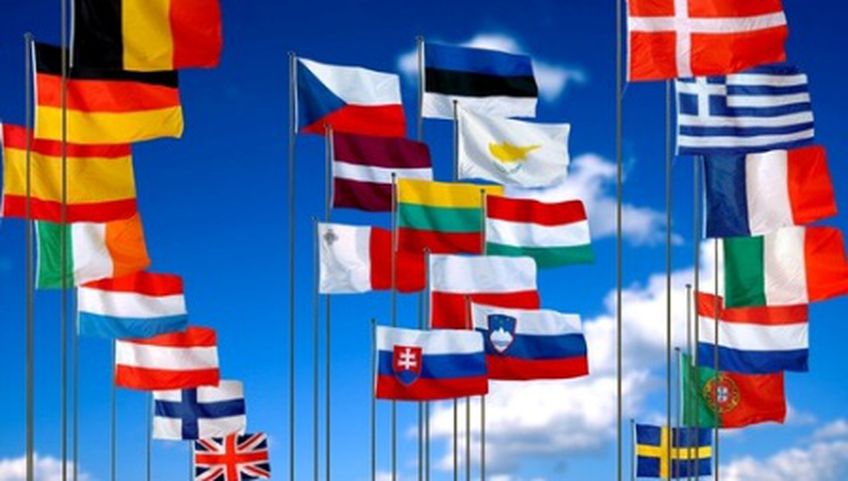 8 лет в ЕС: Брюссель до сих пор путает Латвию с Литвой

