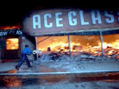 «США: от иллюзорной демократии к реальной диктатуре?»                                                                 - В Мире