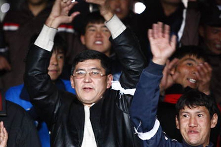 В Киргизии объявлена всеобщая мобилизация военнообязанных - В Мире