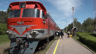 В ответ на рост цен на топливо в Литве вдвое снижается стоимость билетов на поезда