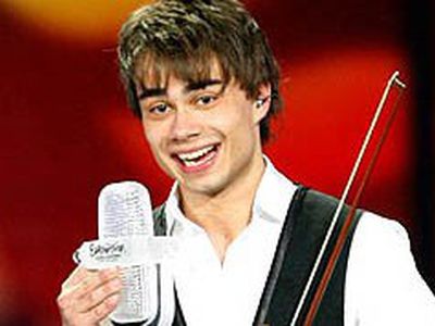    
Победитель «Евровидения» не считает, что был лучшим
 - Культурные и спортивные мероприятия