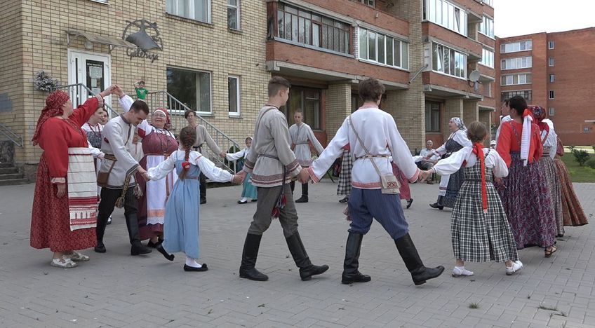 Национальный костюм русской общины Висагинаса