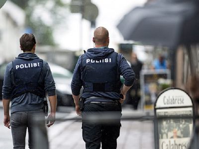 Неизвестный открыл стрельбу по полицейским в Финляндии - Происшествия и криминал