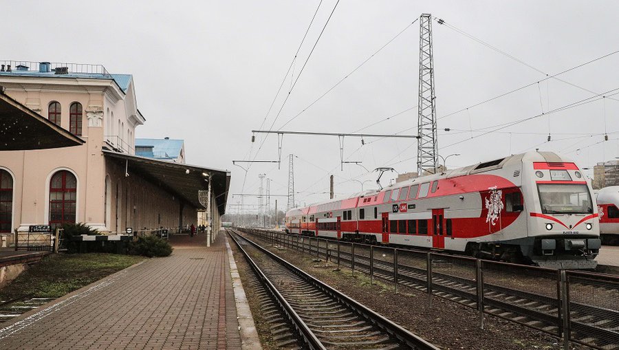 Пользоваться транспортными услугами можно будет и без паспорта возможностей - Литва и страны Балтии