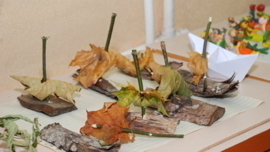 Латвия вымирает: школы закрывают, квартиры раздают даром - Литва и страны Балтии