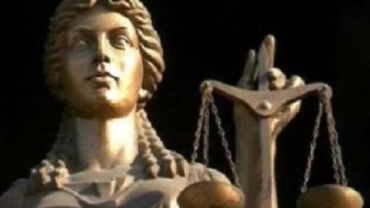Богиня правосудия в Висагинасе                                