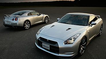 Европейцы за месяц раскупили годовой запас Nissan GT-R