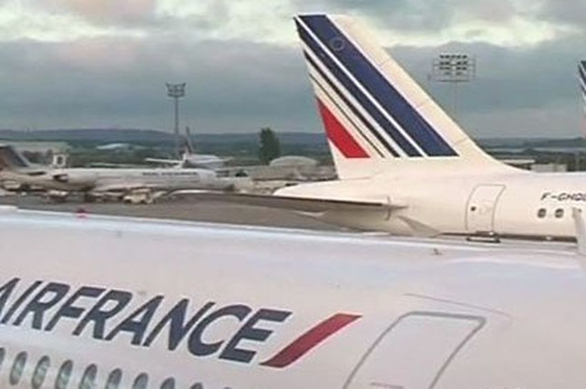 Катастрофа лайнера Air France в 2009 году: со дна Атлантики поднято первое тело