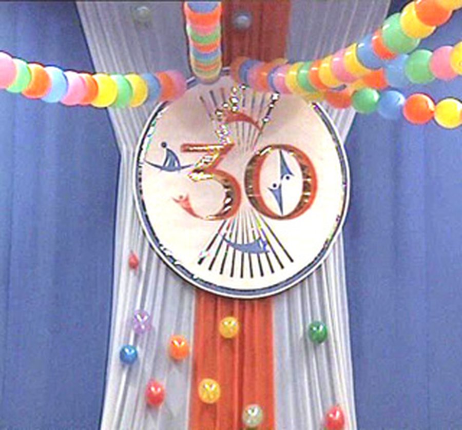 С юбилеем, школа акробатики! - В Висагинасе