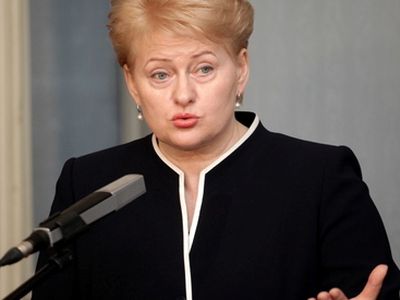 Латвийская газета: Грибаускайте получила «двойку» за визит - Литва и страны Балтии