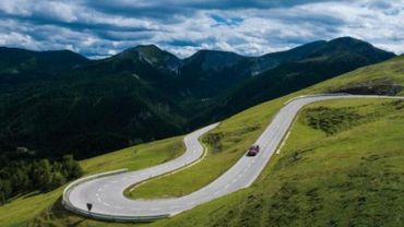 За превышение скорости в Швейцарии теперь лишают прав. Пожизненно

