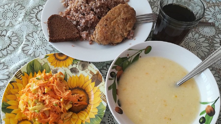 Глас родителей: домашняя еда как контрабанда? - В Висагинасе