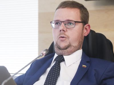 Ю. Джюгялис предлагает внести поправки в Закон об образовании, способствующий "сортировке детей" - Литва и страны Балтии