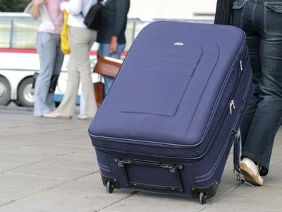 Жители бегут от экономического роста из стран Балтии - Литва и страны Балтии