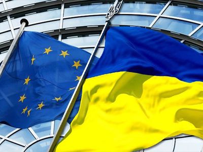Европарламент призвал Украину защитить права нацменьшинств - В Мире