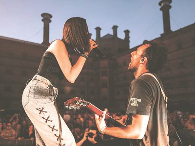 Kviečiame gyventojus užbaigti miesto šventės renginių sūkurį su Monetočka ir Sisters on Wire! - Visagine