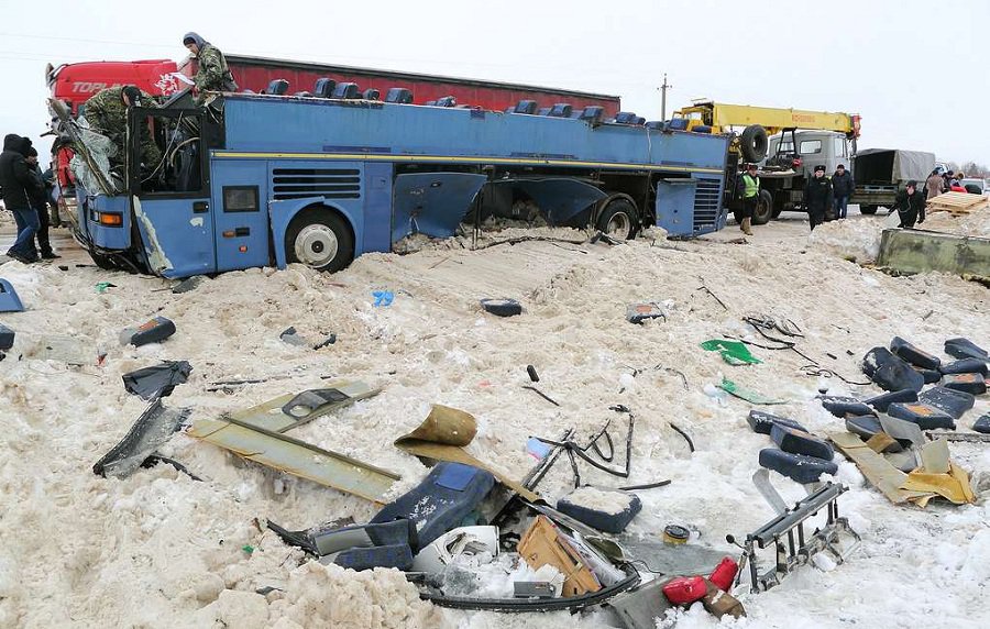 В ДТП под Калугой погибли три ребенка и четверо взрослых - В Мире