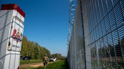 СМИ: Россия пообещала помощь россиянам, которых Латвия высылает из страны