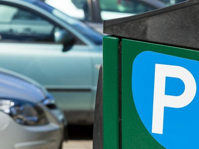 С 20 ноября в Вильнюсе изменится порядок парковки автомобилей - Литва и страны Балтии