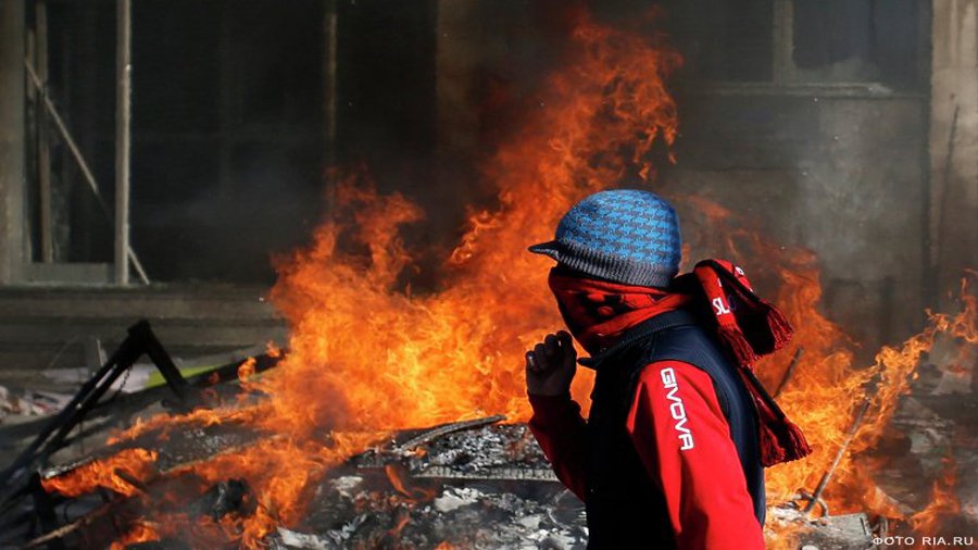 Масштабные акции протеста в Боснии и Герцеговине - В Мире